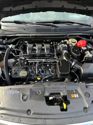 2015 Ford Taurus SEL