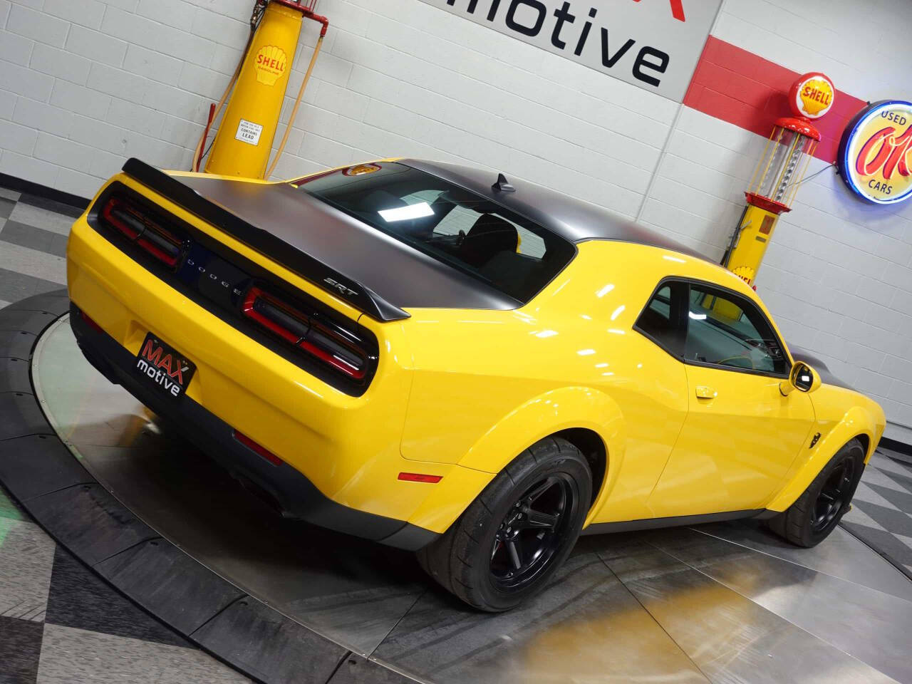 2018 Dodge Challenger 80