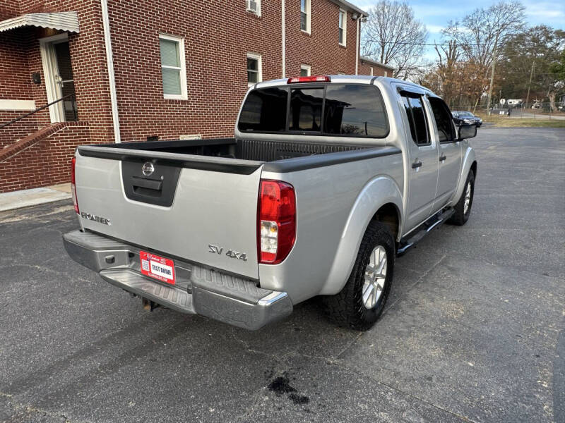 2016 Nissan Frontier SV