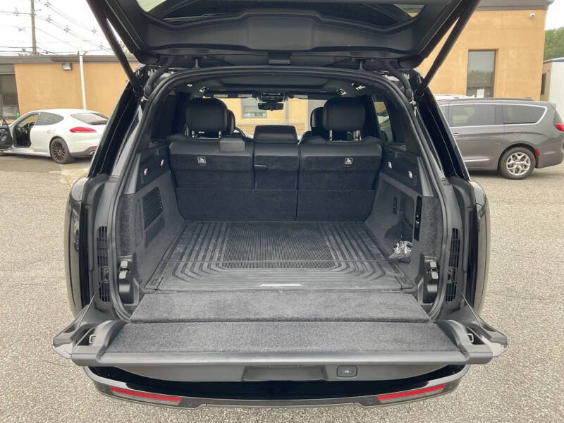 2023 Land Rover Range Rover P530 Autobiography