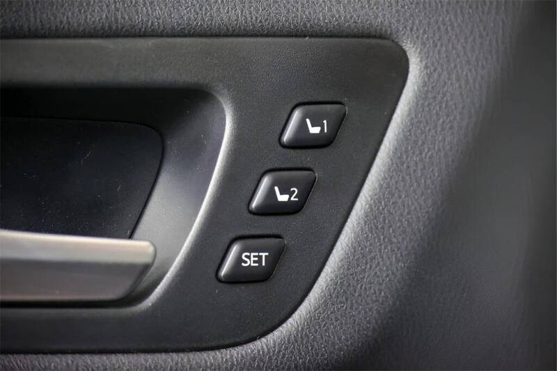 2017 Toyota Highlander Hybrid Limited Platinum