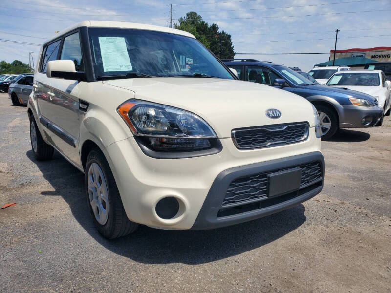 2013 Kia Soul 1.6L Base's photo