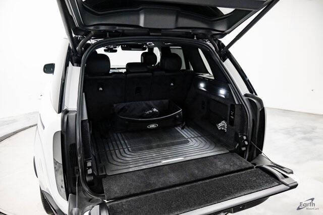 2024 Land Rover Range Rover P400 SE