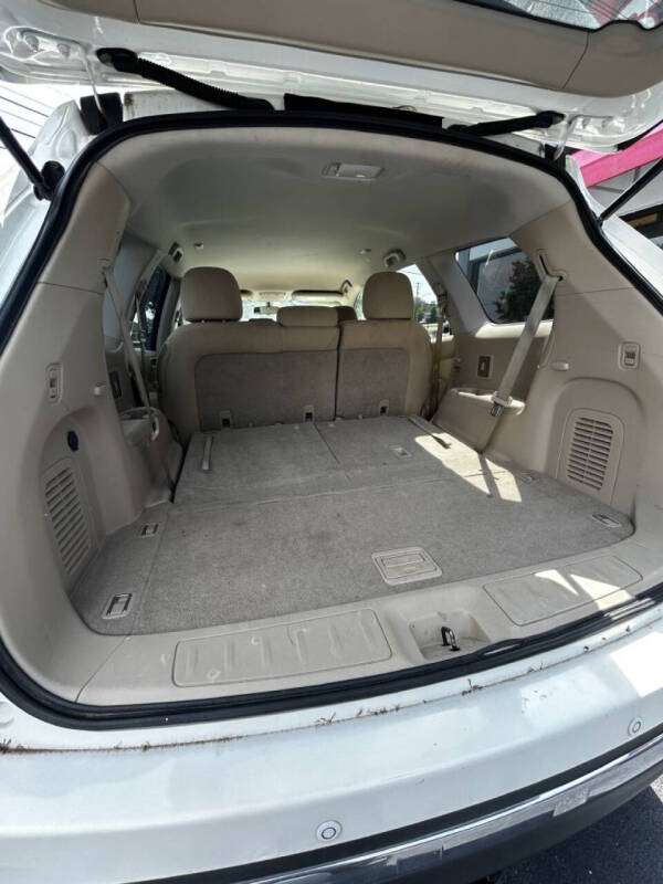 2013 Nissan Pathfinder SV