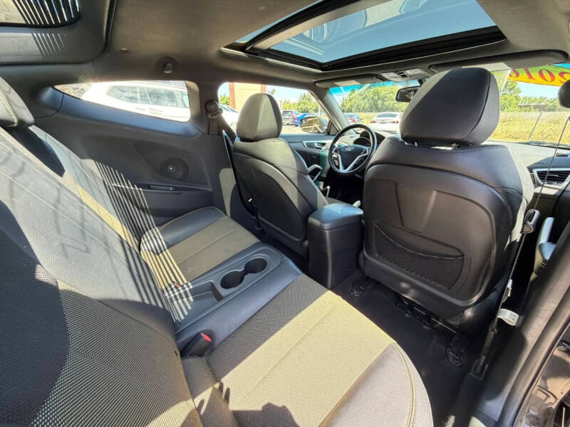 2016 Hyundai Veloster