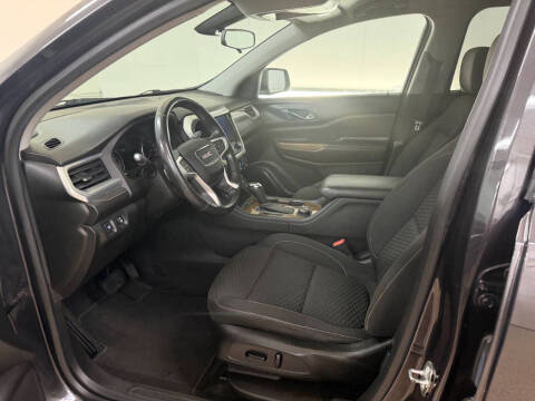 2017 GMC Acadia SLE-2