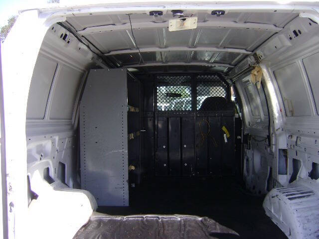 2001 Ford E-Series E-350 SD
