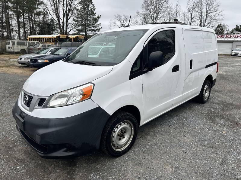 2015 Nissan NV200 SV photo 12