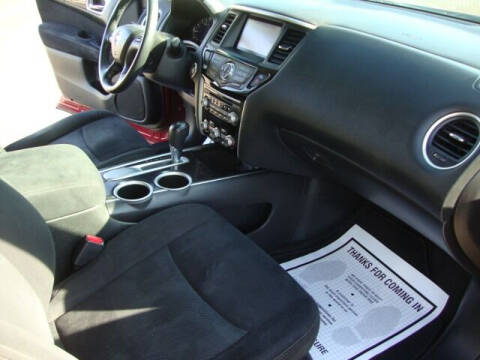 2014 Nissan Pathfinder SV