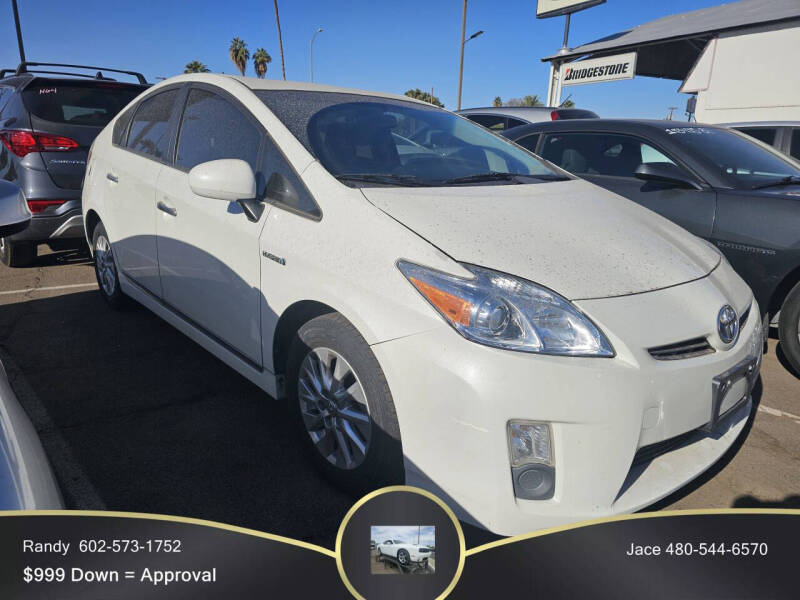 2015 Toyota Prius Plug-In null photo 2