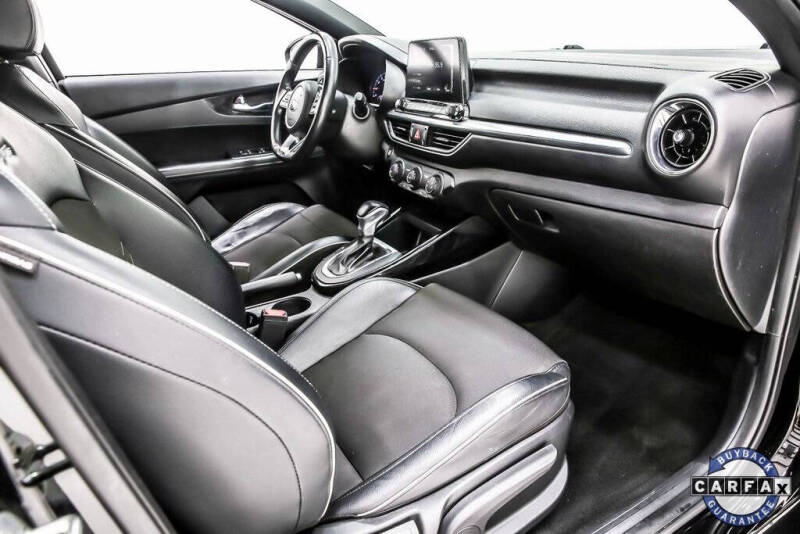 2021 Kia Forte GT Line