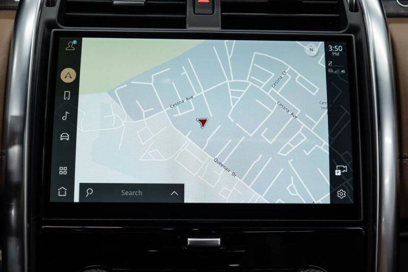 2023 Land Rover Discovery P300 S R-Dynamic