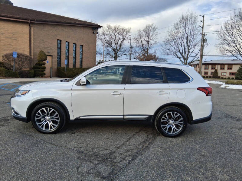 2017 Mitsubishi Outlander SEL