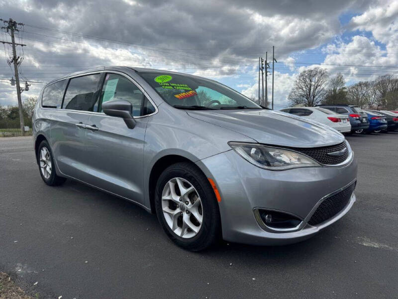 2018 Chrysler Pacifica Touring Plus