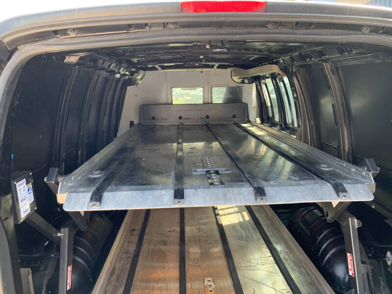 2019 Chevrolet Express 2500