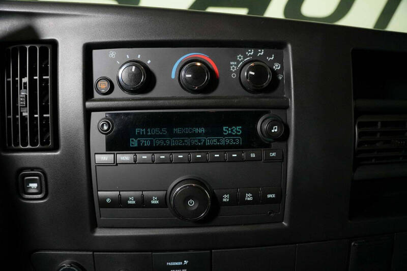 2017 Chevrolet Express LT 3500