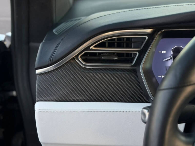 2017 Tesla Model X