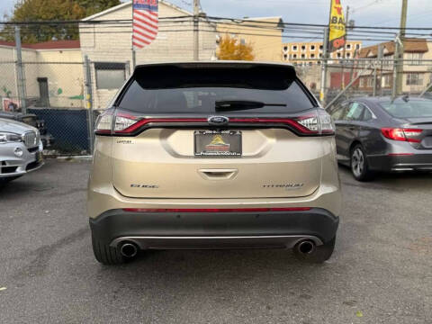 2018 Ford Edge Titanium