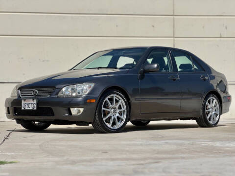 2001 Lexus IS 300 for sale at New City Auto - Retail Inventory in South El Monte CA