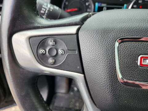 2017 GMC Acadia SLT-1