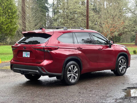 2022 Toyota Highlander XLE