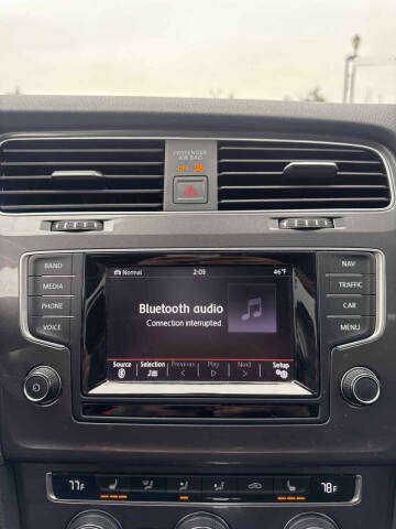 2015 Volkswagen e-Golf SEL Premium