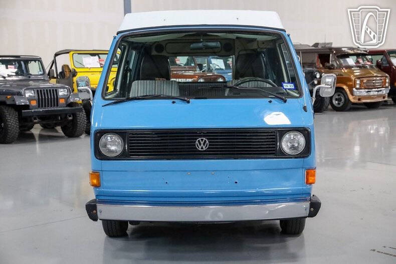 1982 Volkswagen Vanagon Camper