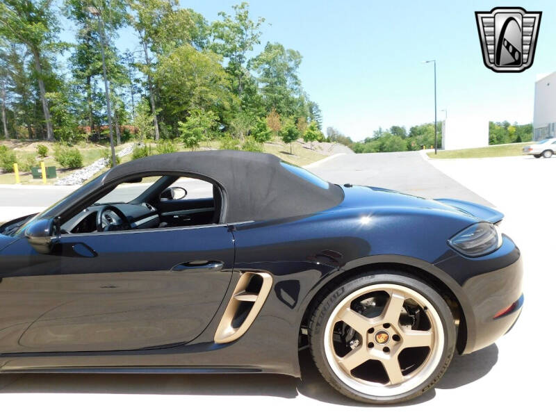 2021 Porsche 718 Boxster