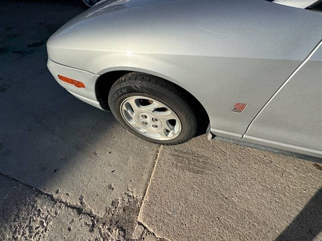 2002 Saturn S-Series SL2