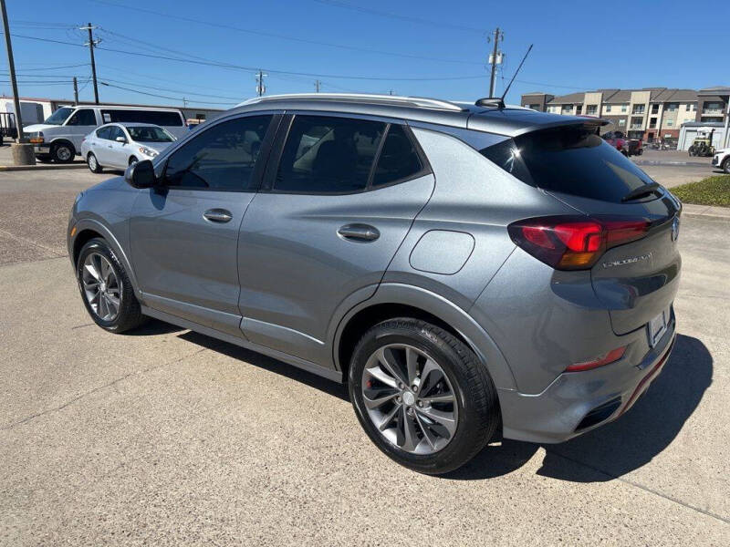 2022 Buick Encore GX Select