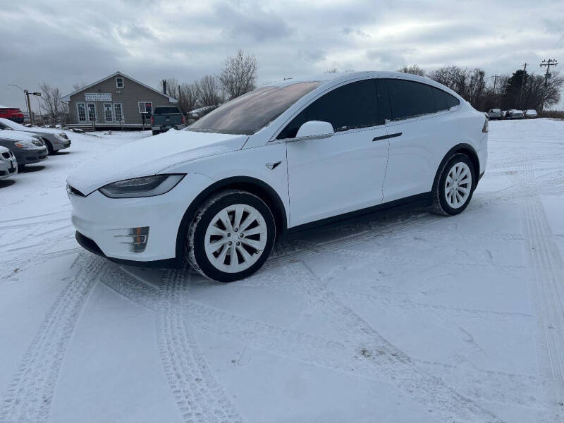 2020 Tesla Model X for sale at Quinn Motors in Shakopee MN