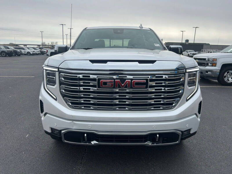 2024 GMC Sierra 1500