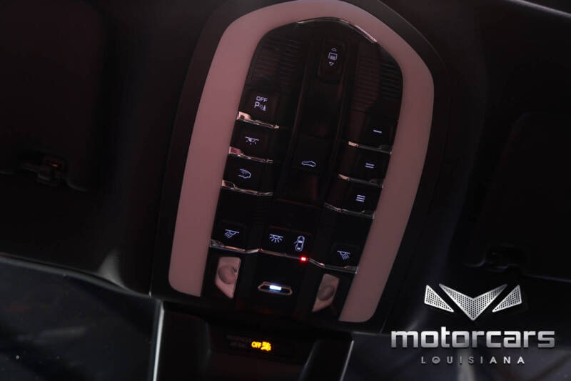 2020 Porsche Macan S