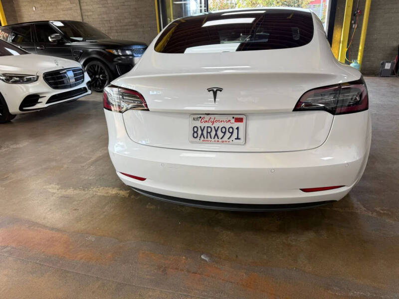 2021 Tesla Model 3 Standard Range Plus