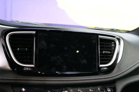 2023 Chrysler Pacifica Touring