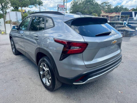 2025 Chevrolet Trax LT