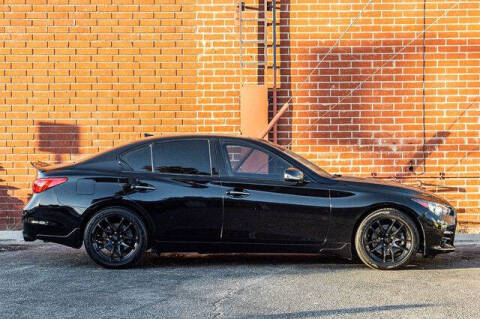 2017 Infiniti Q50 Hybrid Premium