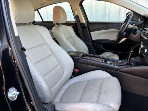 2016 Mazda MAZDA6 i Touring