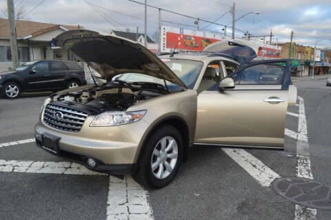2004 Infiniti FX35