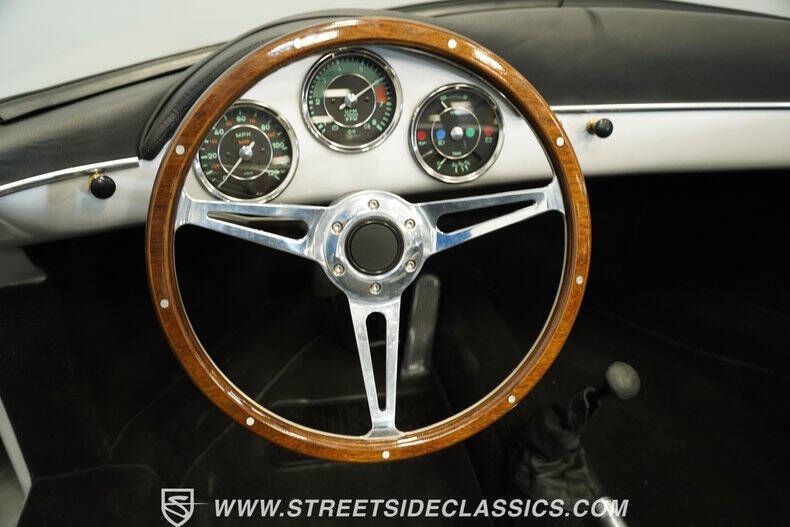 1966 Hurricane Speedster