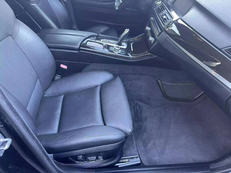 2011 BMW 5 Series 535i xDrive