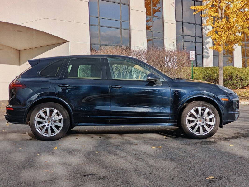 2016 Porsche Cayenne S