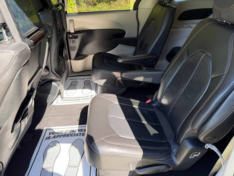 2018 Chrysler Pacifica Touring L Plus