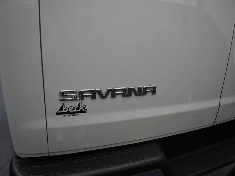 2024 GMC Savana 2500