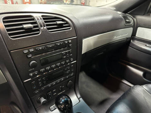 2003 Ford Thunderbird