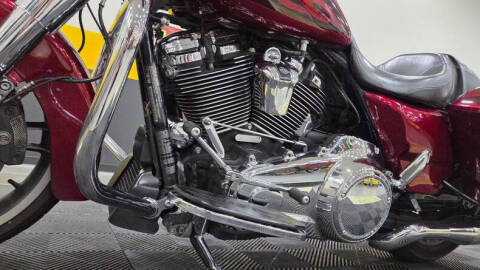 2017 Harley-Davidson FLH