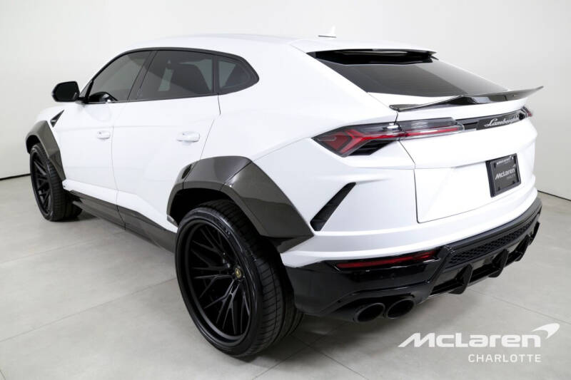 2022 Lamborghini Urus