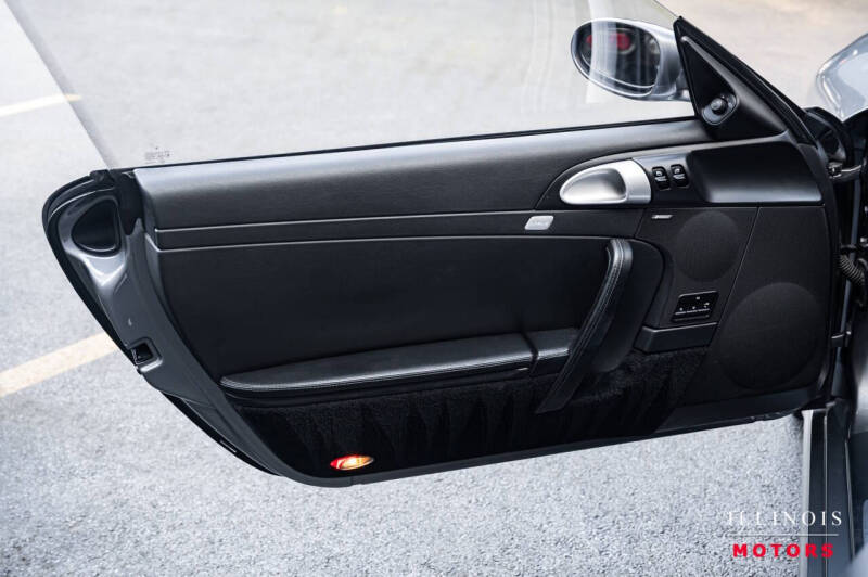 2005 Porsche 911 Carrera