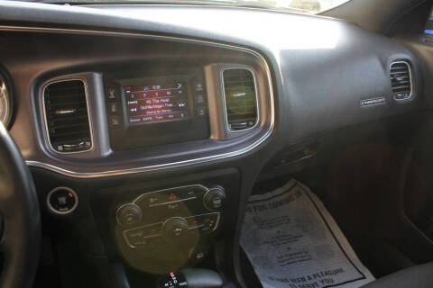 2016 Dodge Charger SE