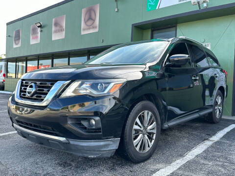 2019 Nissan Pathfinder for sale at KARZILLA MOTORS in Oakland Park FL
